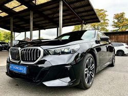 Black sapphire Gebraucht 2024 BMW 520 M Sport Limousine | 51.950 € (Guter Preis)