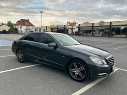 Grau Gebraucht 2010 Mercedes E350 Limousine | 8.000 € (Guter Preis)