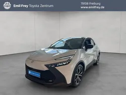 Platinumweiß perleffekt Gebraucht 2025 Toyota C-HR SUV | 32.990 € (Fairer Preis)