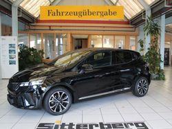 Black pearlschwarz metallic (metallic) Gebraucht 2023 Renault Clio V Techno Limousine | 17.700 € (Fairer Preis)