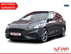 Grau Gebraucht 2021 Ford Focus ST Limousine | 27.990 € (Fairer Preis)