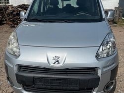 Silber Gebraucht 2012 Peugeot Partner Tepee Van / Kleinbus | 4.900 € (Fairer Preis)