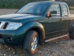 Grün Gebraucht 2014 Nissan Navara Abholung | 18.000 € (Etwas zu teuer)
