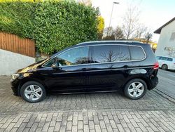 Schwarz Gebraucht 2017 VW Touran Highline Van / Kleinbus | 21.450 € (Teuer)