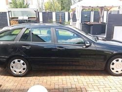 Schwarz Gebraucht 2005 Mercedes C180 Classic Kombi | 1.999 € (Guter Preis)