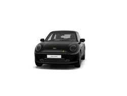 Gebraucht 2024 Mini Cooper SE Kleinwagen | 35.140 € (Etwas zu teuer)