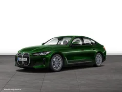 Sanremo green metallic Gebraucht 2023 BMW i4 Shadowline Limousine | 42.894 € (Fairer Preis)