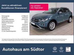 Petroleum blau metallic (metallic) Gebraucht 2023 VW T-Roc Style SUV | 27.980 € (Guter Preis)