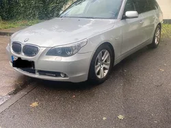 Silber Gebraucht 2005 BMW 525 Kombi | 3.700 €