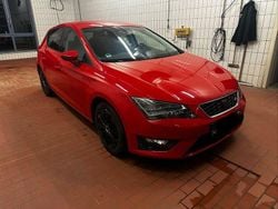 Rot Gebraucht 2016 Seat Leon FR Limousine | 10.400 € (Guter Preis)