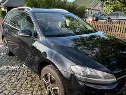 Schwarz Gebraucht 2016 VW Golf VII Highline Kombi | 11.500 € (Superpreis)