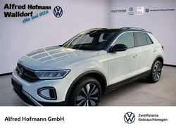 Weiß Gebraucht 2024 VW T-Roc Move SUV | 29.808 € (Guter Preis)