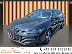 Schwarz Gebraucht 2024 VW Passat Business Kombi | 31.880 € (Guter Preis)