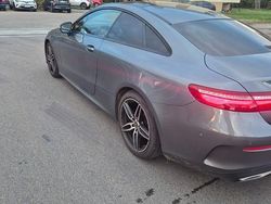 Grau Gebraucht 2018 Mercedes E200 AMG Coupé | 33.000 € (Teuer)