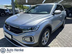 Pyritsilber Gebraucht 2024 VW T-Roc Life SUV | 23.999 € (Fairer Preis)