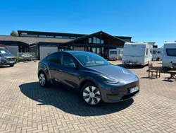 Silber Gebraucht 2023 Tesla Model Y SUV | 38.990 € (Fairer Preis)