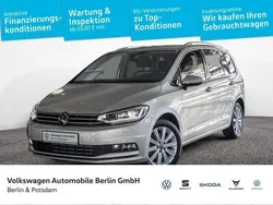 Ivory silver metallic Gebraucht 2024 VW Touran Highline Van / Kleinbus | 31.933 € (Superpreis)
