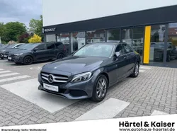Grau Gebraucht 2016 Mercedes C180 Avantgarde Limousine | 19.990 € (Fairer Preis)