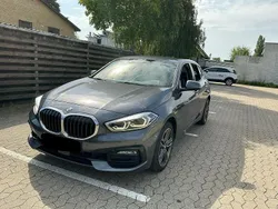 Mineralgrau metallic Gebraucht 2021 BMW 118 Sport Line Kleinwagen | 23.985 € (Fairer Preis)