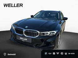Schwarz (schwarz) Gebraucht 2023 BMW 318 Comfort Edition Kombi | 27.450 € (Guter Preis)