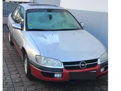 Silber Gebraucht 1997 Opel Omega Limousine | 575 € (Superpreis)