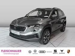 Grau Neu 2024 Skoda Karoq Drive SUV | 34.690 € (Fairer Preis)