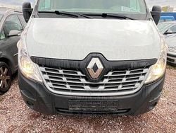 Weiß Gebraucht 2016 Renault Master SUV | 6.699 € (Superpreis)