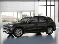 Grau Gebraucht 2025 Mercedes GLC200 SUV | 51.380 € (Guter Preis)