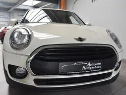 Weiß Gebraucht 2016 Mini One Clubman Kombi | 8.580 € (Fairer Preis)
