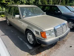 Silber Gebraucht 1991 Mercedes 300 Kombi | 14.800 €