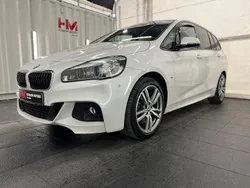 Weiß Gebraucht 2015 BMW 220 Gran Tourer M Sport Van / Kleinbus | 21.590 € (Fairer Preis)