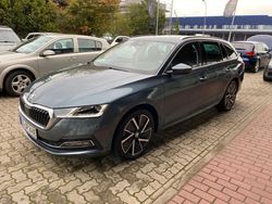 Grau Gebraucht 2020 Skoda Octavia First Edition Kombi | 27.999 € (Etwas zu teuer)