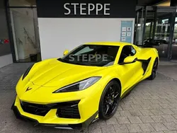 Accelerate yellow met. Neu 2025 Corvette Z06 Cabrio | 198.900 € (Etwas zu teuer)