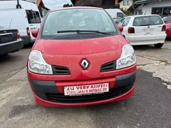 Rot Gebraucht 2009 Renault Modus Avantage Van / Kleinbus | 2.698 € (Etwas zu teuer)