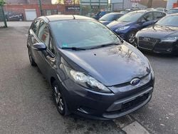 Grau Gebraucht 2010 Ford Fiesta Trend Kleinwagen | 3.699 € (Fairer Preis)