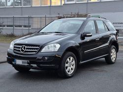 Schwarz Gebraucht 2007 Mercedes ML280 SUV | 7.950 € (Teuer)