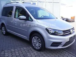 Silber Gebraucht 2020 VW Caddy Beach Van / Kleinbus | 21.990 € (Teuer)