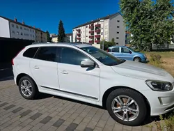 Weiß Gebraucht 2014 Volvo XC60 Summum SUV | 13.900 € (Teuer)