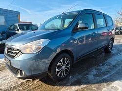 Grau Gebraucht 2015 Dacia Lodgy Lauréate Van / Kleinbus | 4.290 € (Superpreis)