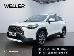 Weiss Gebraucht 2024 Toyota Corolla Cross Team SUV | 31.950 € (Guter Preis)