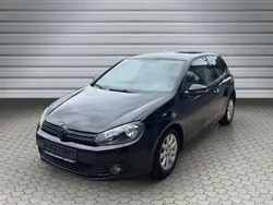 Schwarz Gebraucht 2010 VW Golf VI Highline Limousine | 2.990 € (Superpreis)