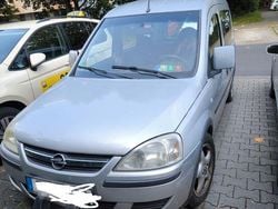 Silber Gebraucht 2006 Opel Combo Van / Kleinbus | 1.000 € (Guter Preis)