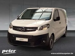 Jade weiss/arktis weiss Gebraucht 2022 Opel Vivaro-e Combi Edition Van | 22.980 € (Guter Preis)