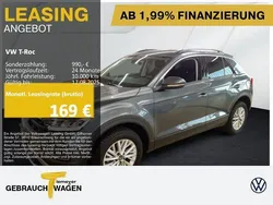 Grau Gebraucht 2024 VW T-Roc Life SUV | 22.210 € (Guter Preis)