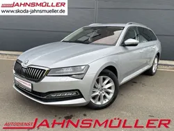 Silber Gebraucht 2024 Skoda Superb Style Kombi | 35.800 € (Etwas zu teuer)