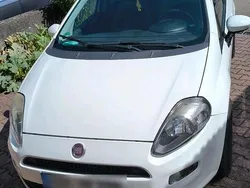 Weiß Gebraucht 2012 Fiat Punto Kleinwagen | 2.200 €