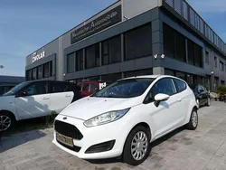 Weiß Gebraucht 2017 Ford Fiesta Trend Kleinwagen | 8.499 € (Guter Preis)