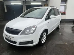 Casabl/arctic/eisweiss/kaolin Gebraucht 2007 Opel Zafira Van / Kleinbus | 3.850 € (Etwas zu teuer)