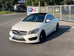 Weiß Gebraucht 2014 Mercedes CLA200 AMG line Limousine | 15.500 € (Fairer Preis)