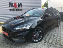 Agate black Gebraucht 2022 Ford Focus ST-Line X Kombi | 19.900 € (Fairer Preis)